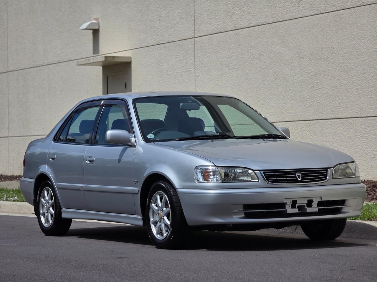 Toyota Corolla  1999