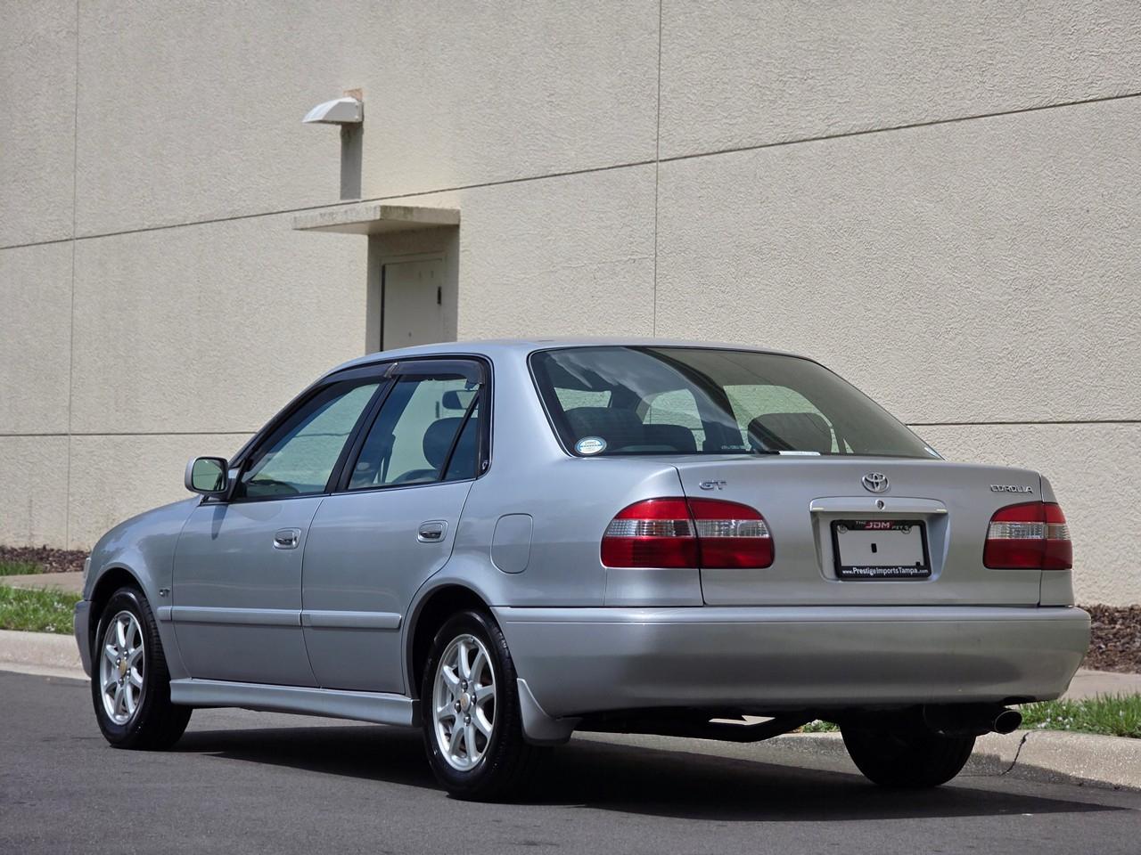 Toyota Corolla  1999