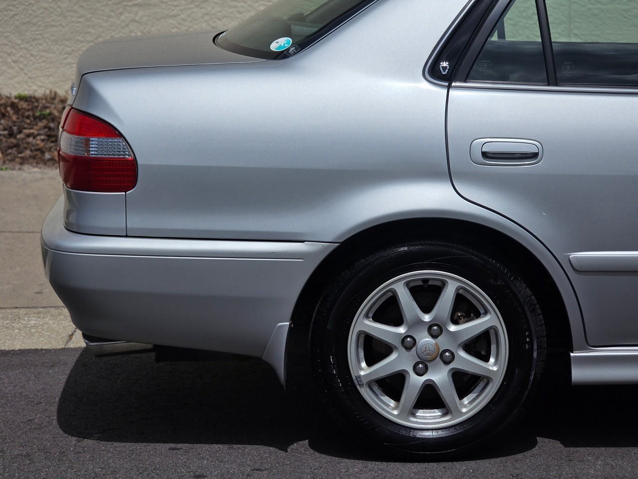 Toyota Corolla  1999