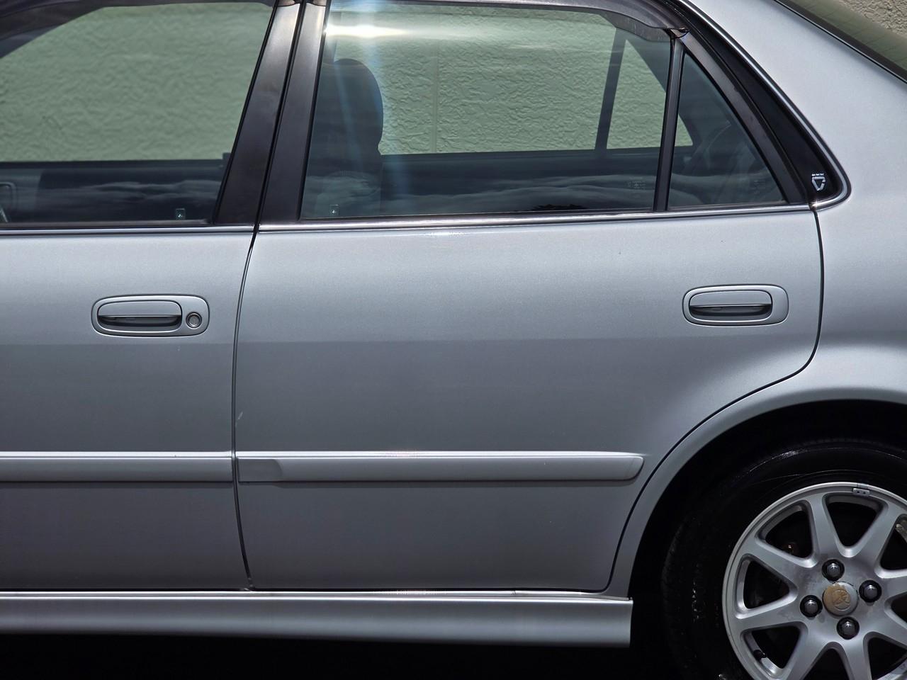 Toyota Corolla  1999