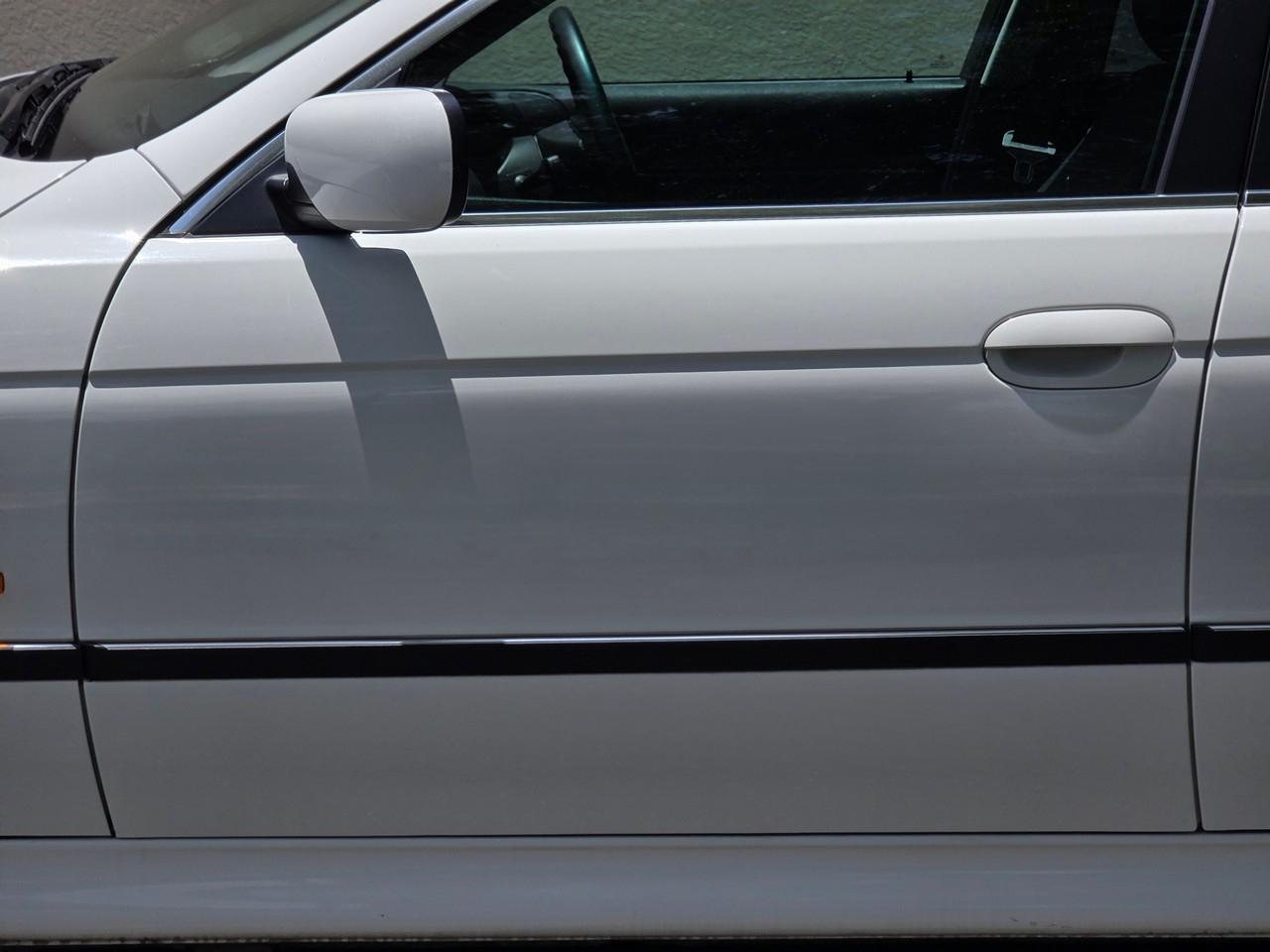 BMW 528i  2000