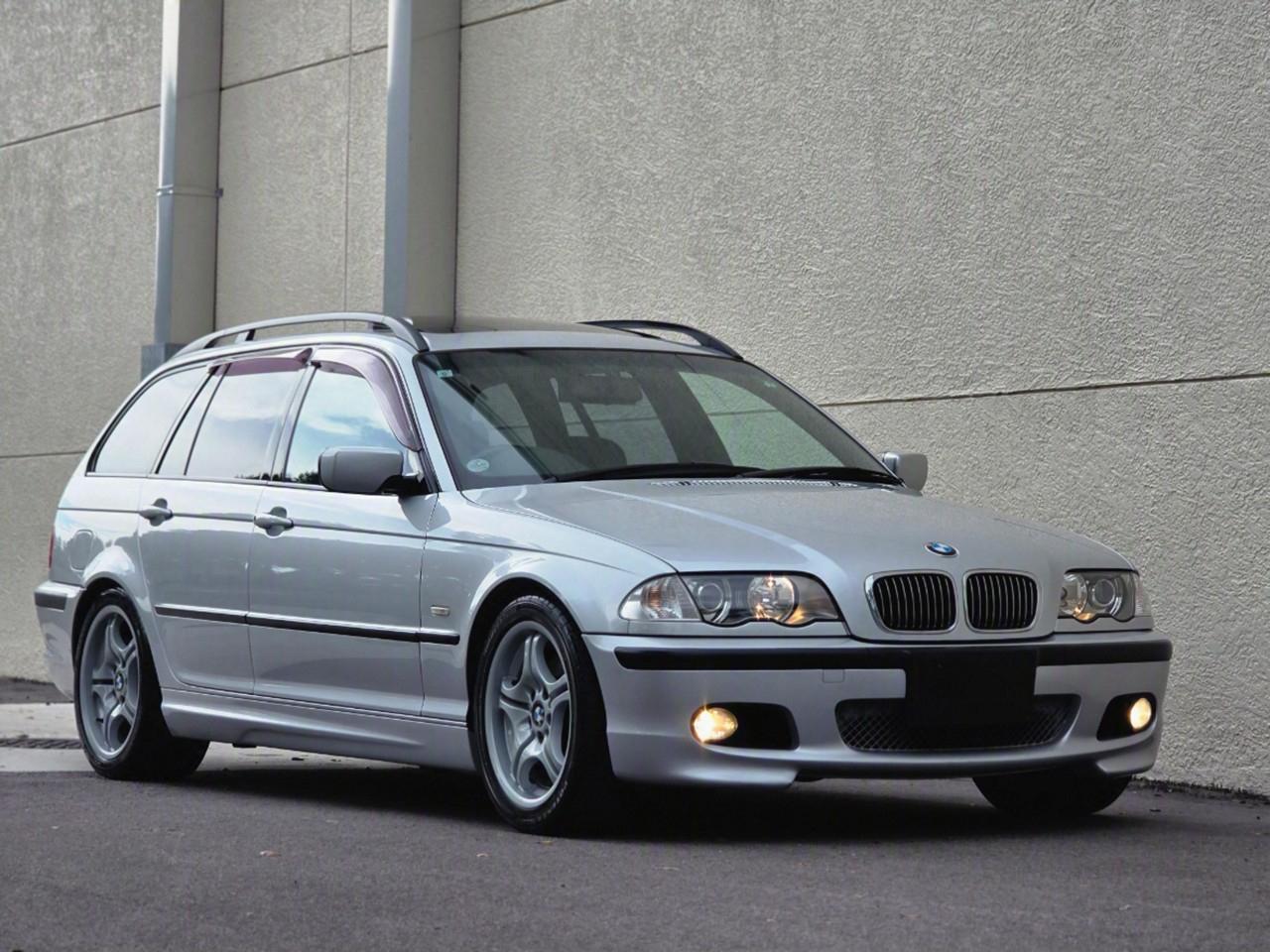 BMW 325i  2001