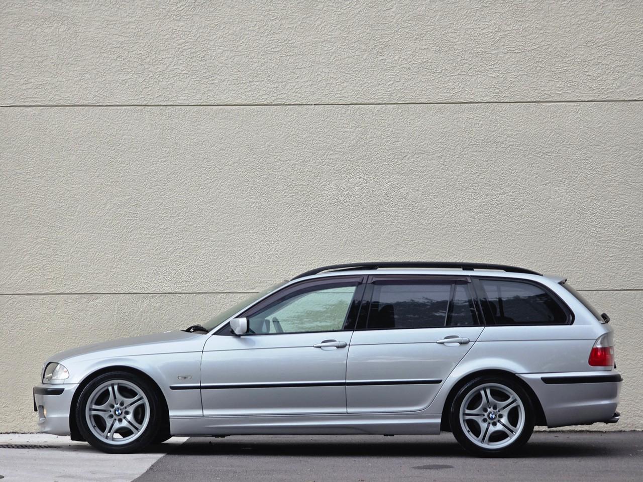 BMW 325i  2001