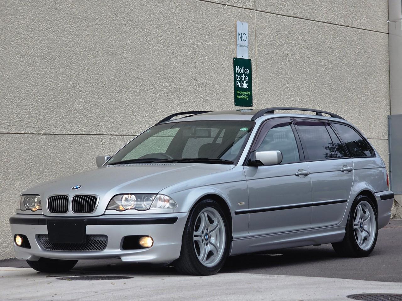 BMW 325i  2001