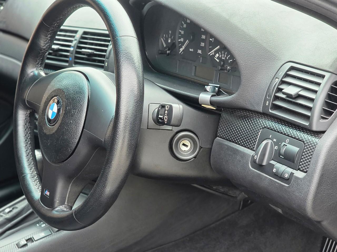 BMW 325i  2001