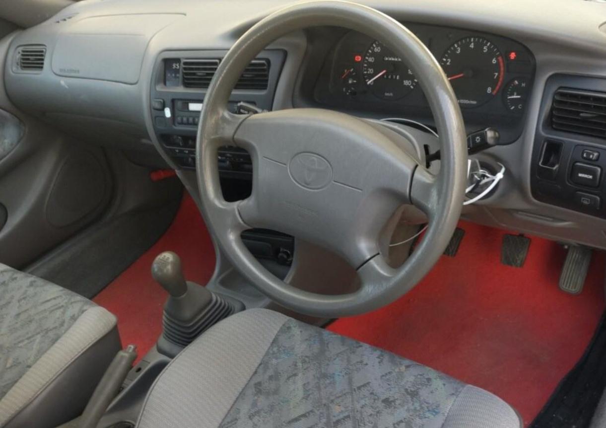 Toyota Corolla Wagon  1998