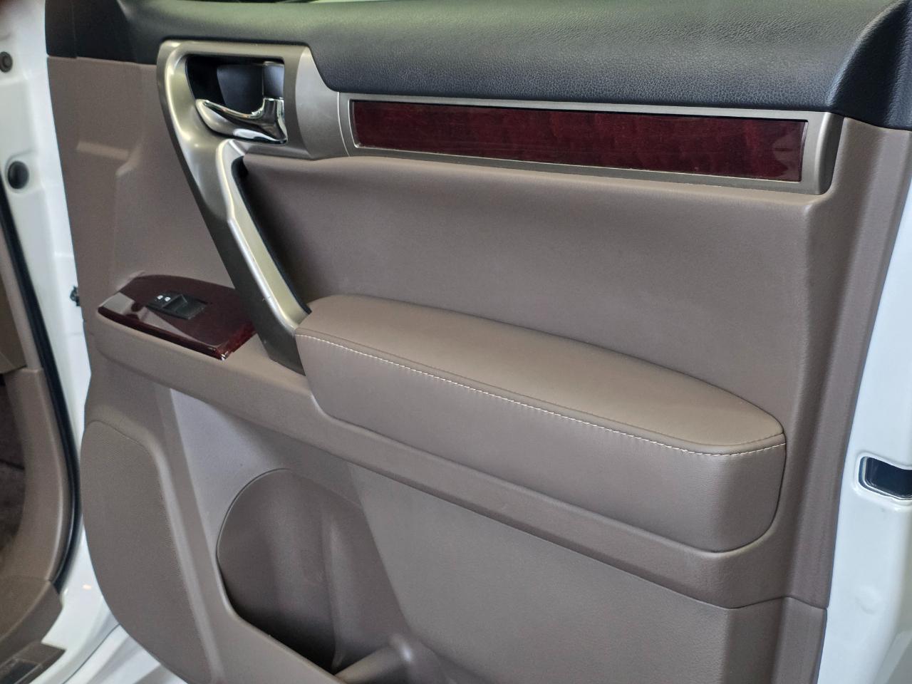 Lexus GX 460 Base 2015