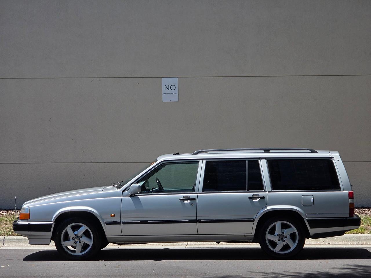 Volvo 940 Wagon  1997