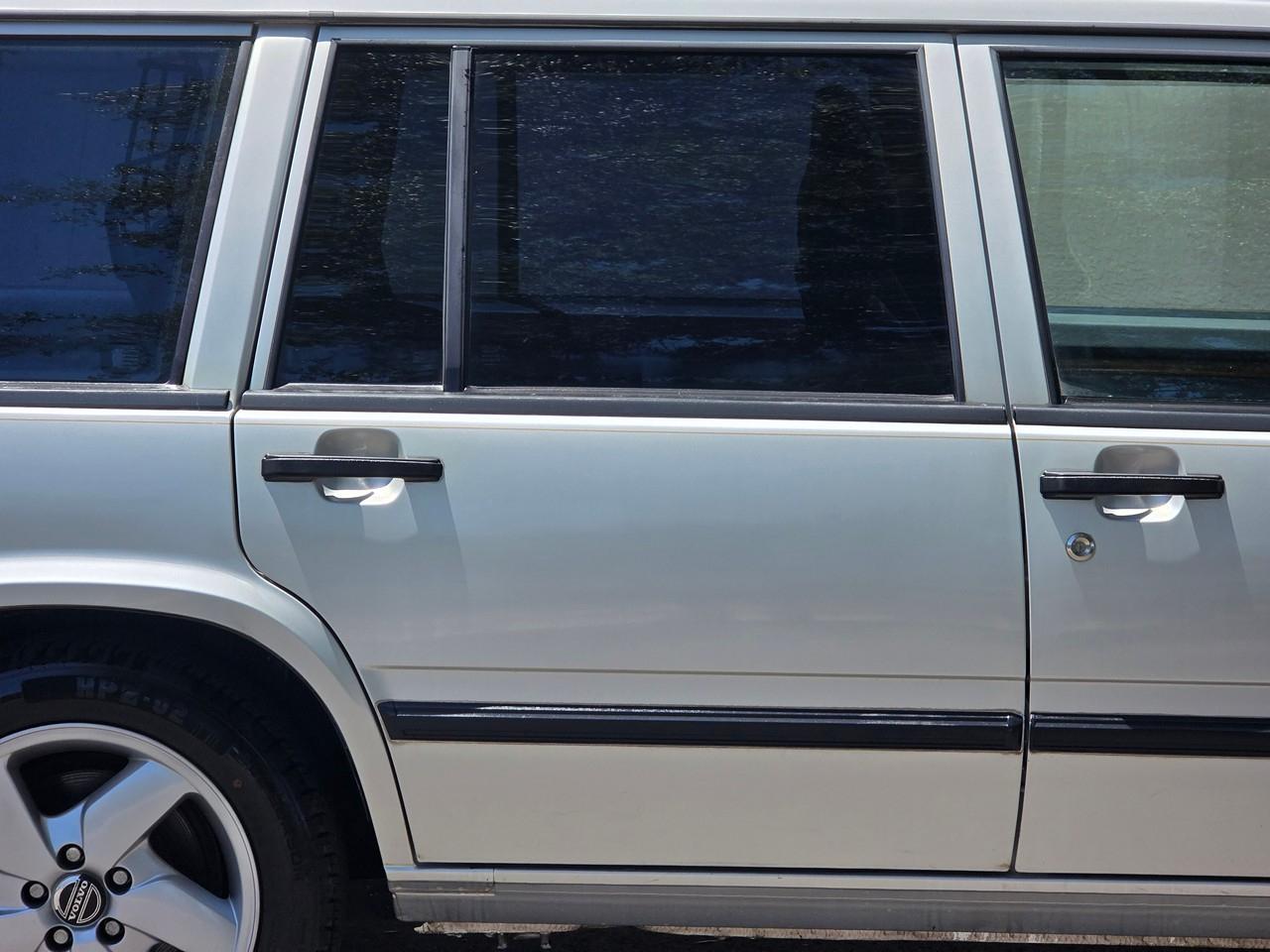 Volvo 940 Wagon  1997