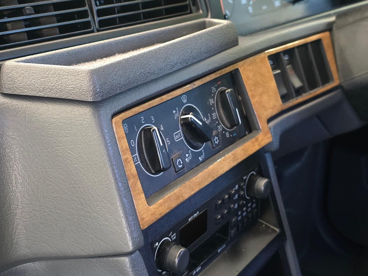 Volvo 940 Wagon  1997