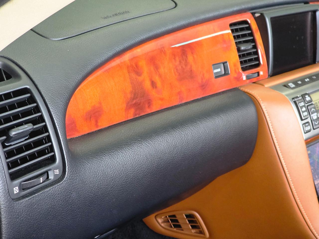 Toyota Soarer  2001