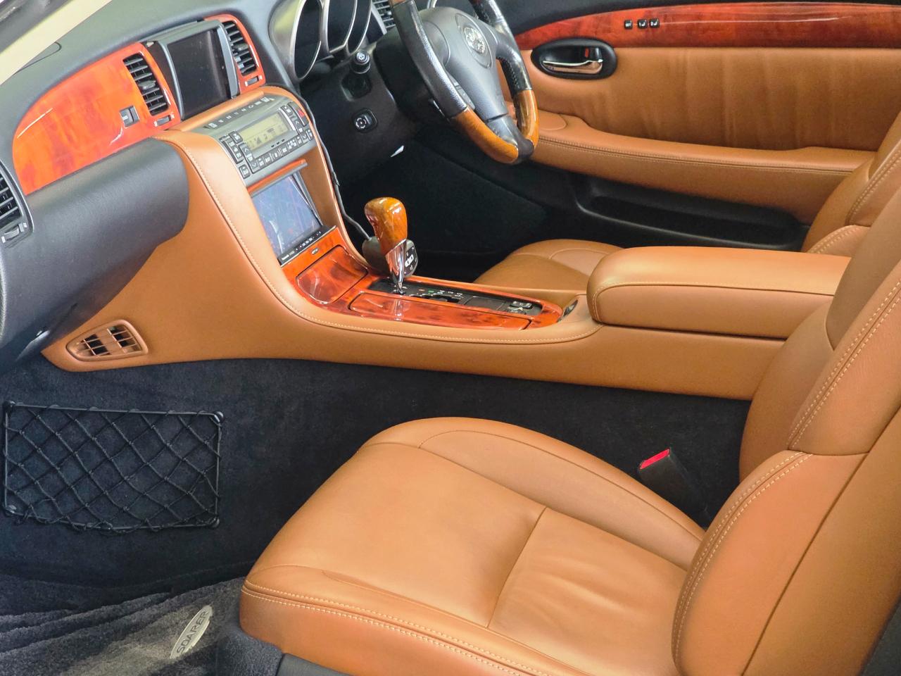 Toyota Soarer  2001