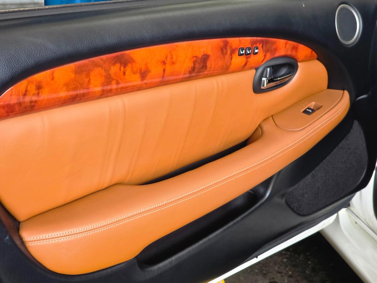 Toyota Soarer  2001