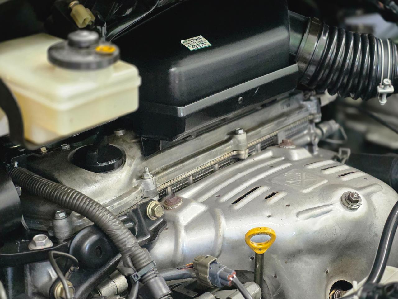Toyota Estima  2000