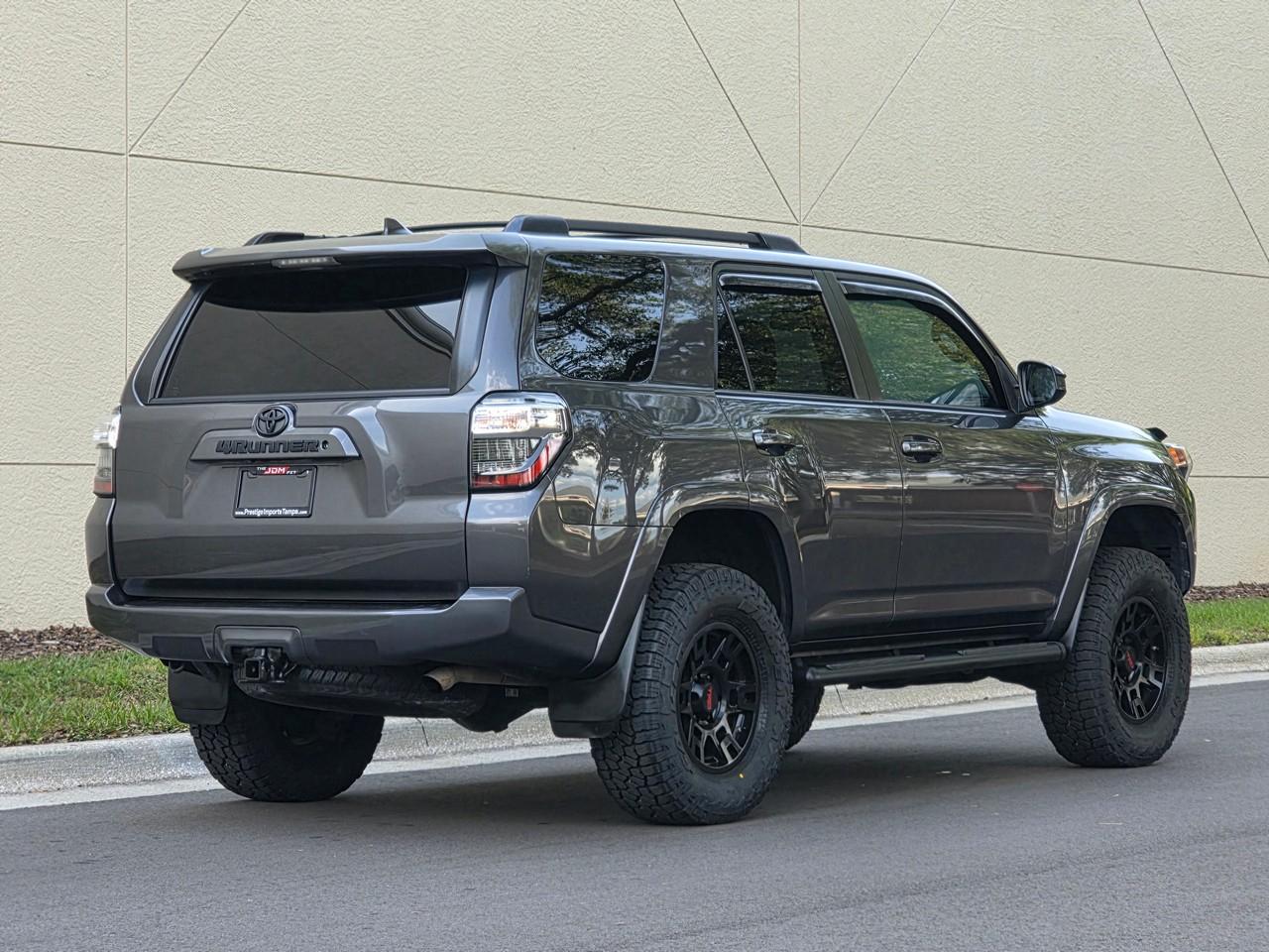 Toyota 4Runner  2020