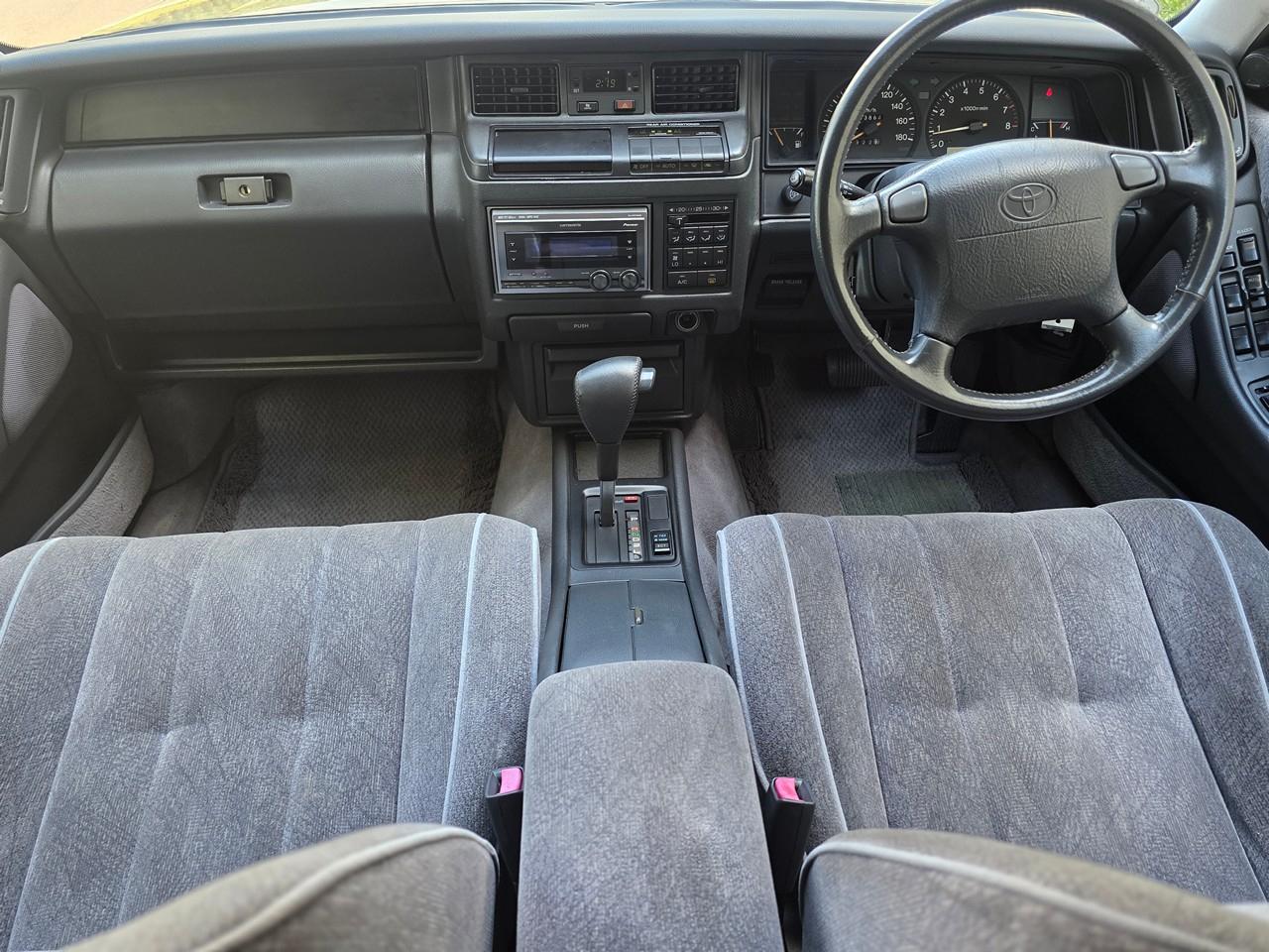 Toyota Crown  1994