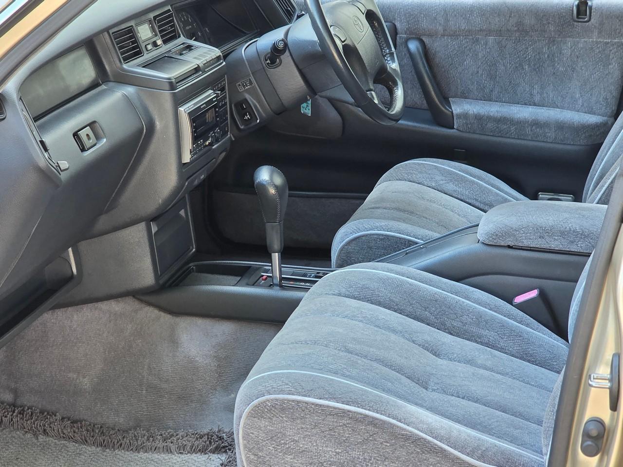 Toyota Crown  1994