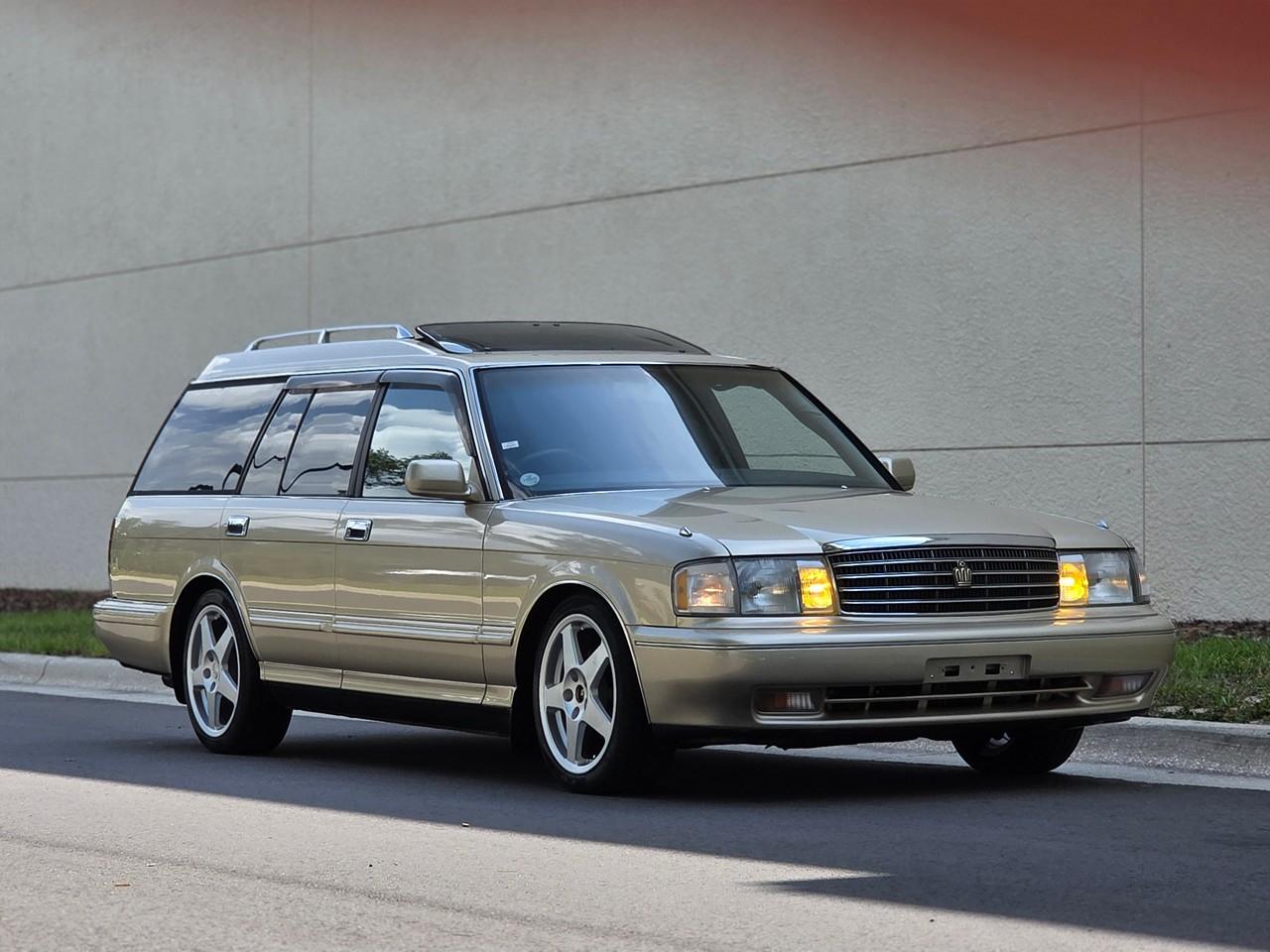 Toyota Crown  1994