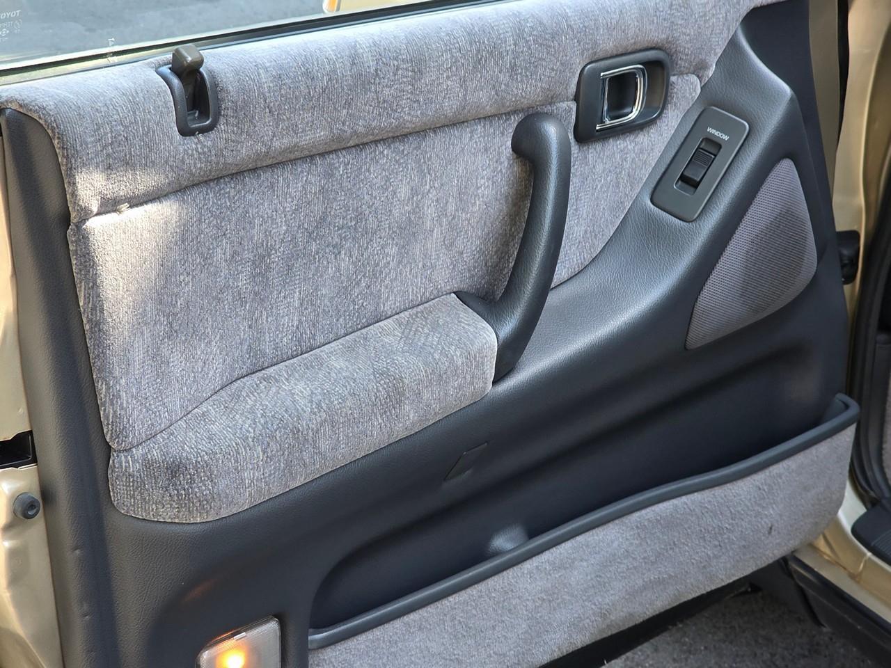 Toyota Crown  1994