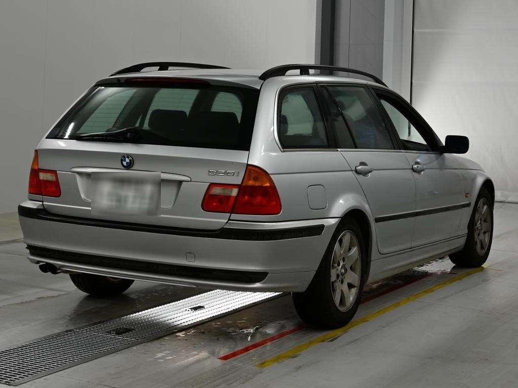 BMW 325i  2001