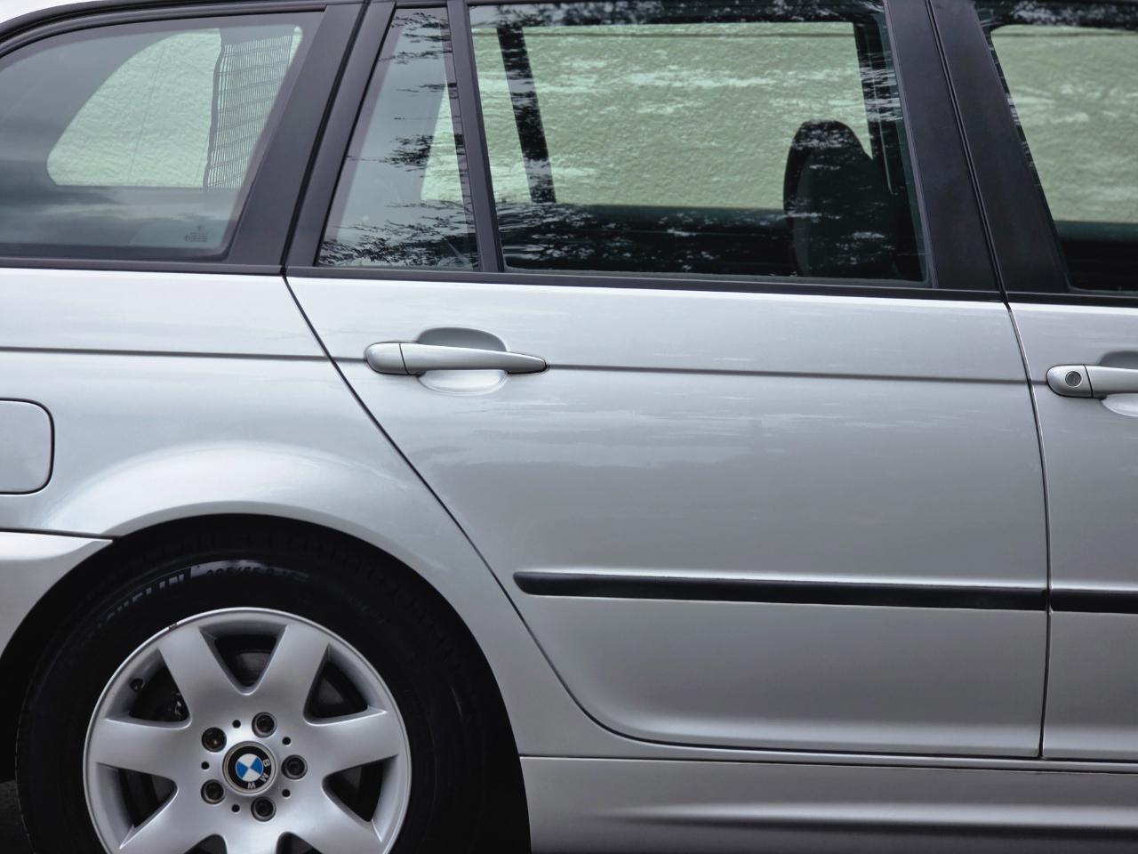 BMW 325i  2001