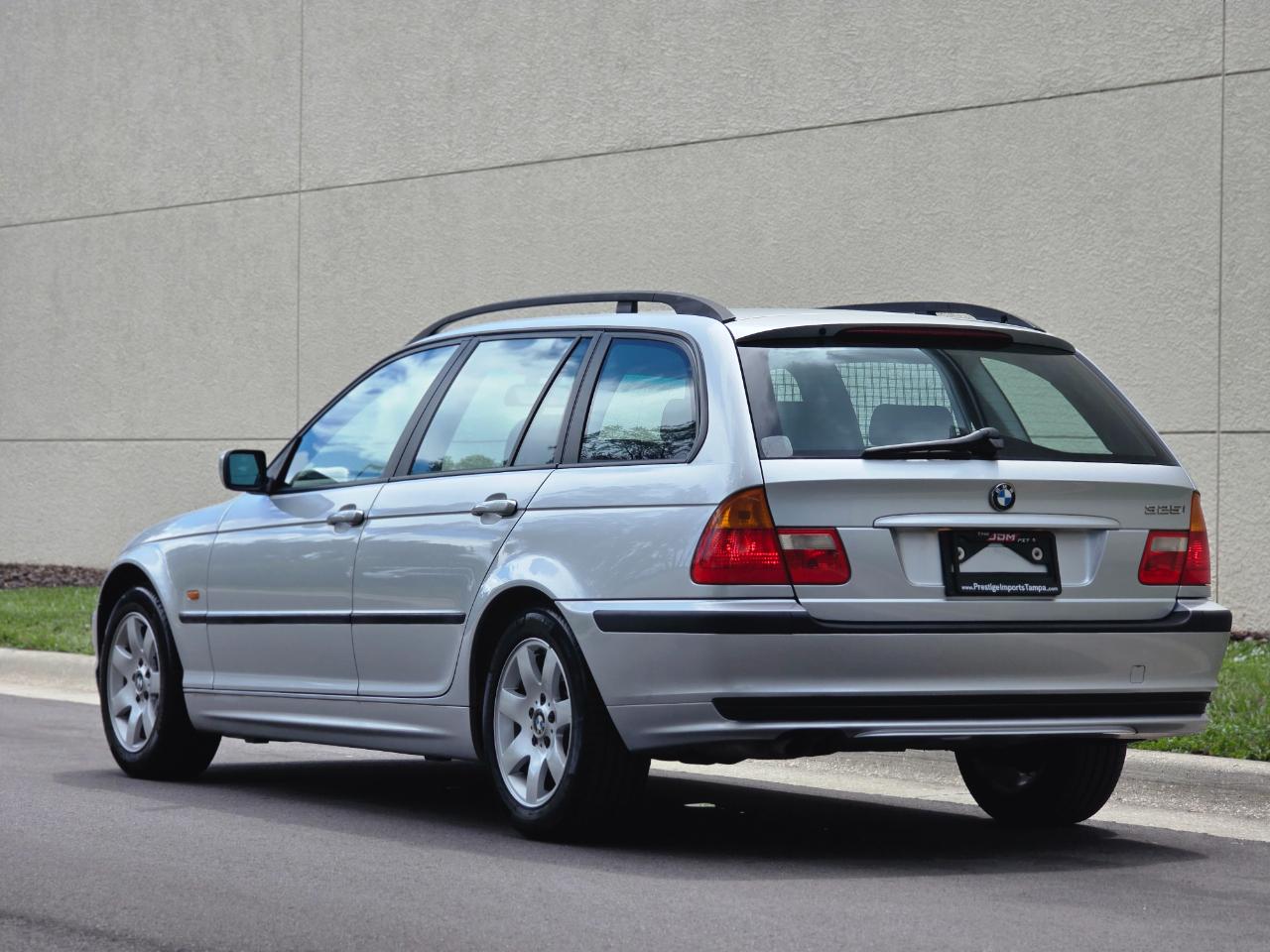 BMW 325i  2001
