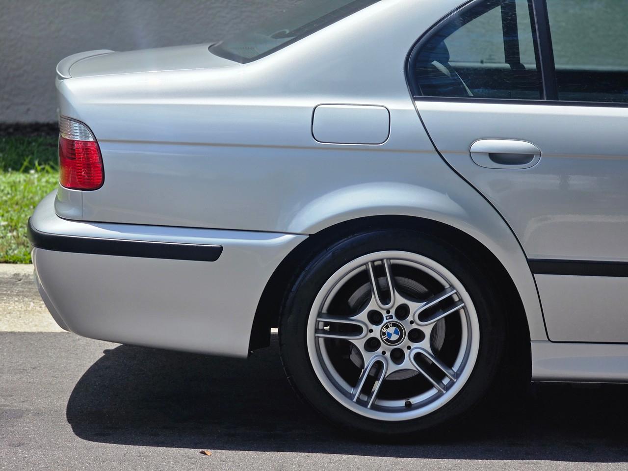BMW 525i  2001
