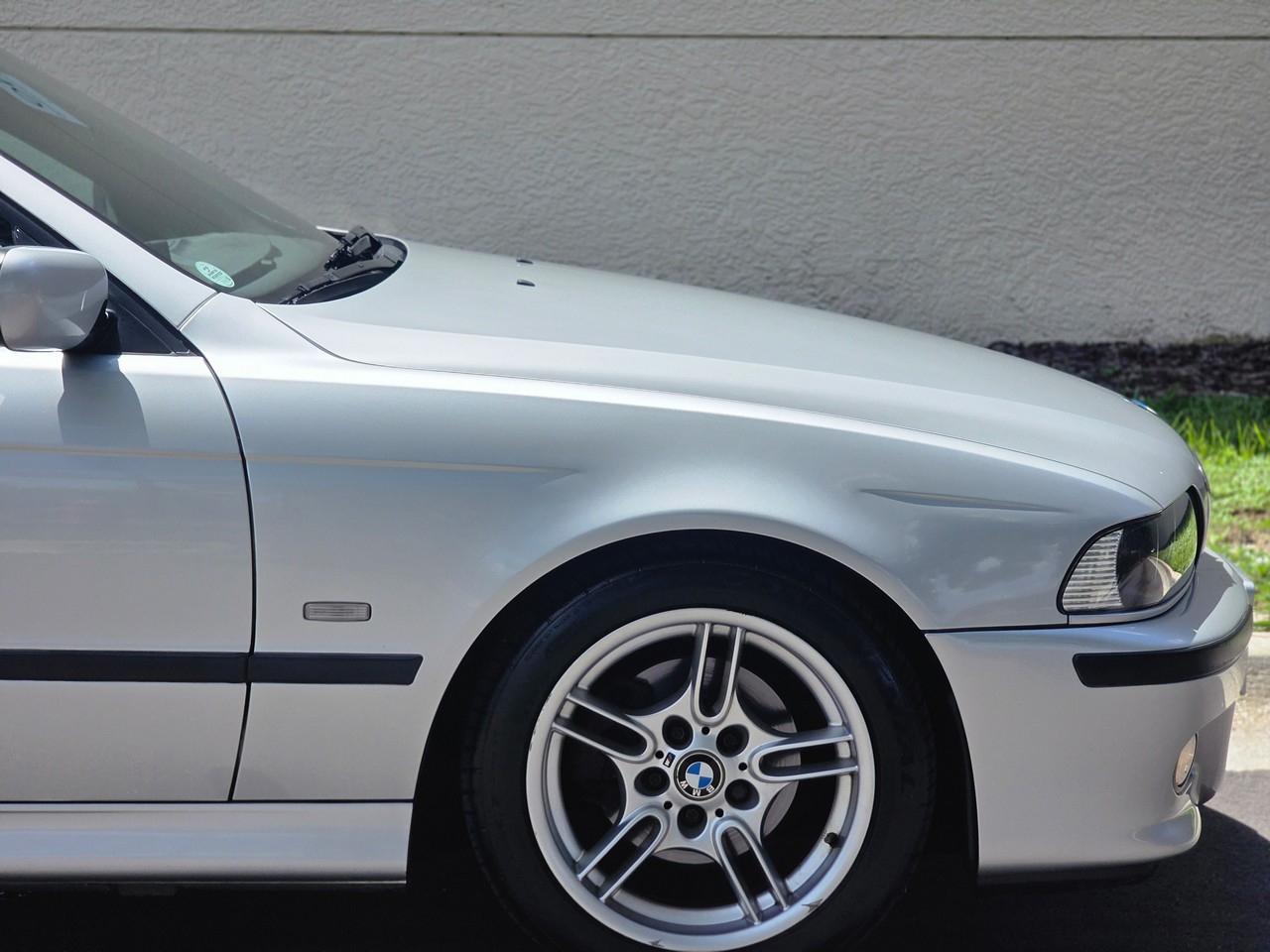 BMW 525i  2001