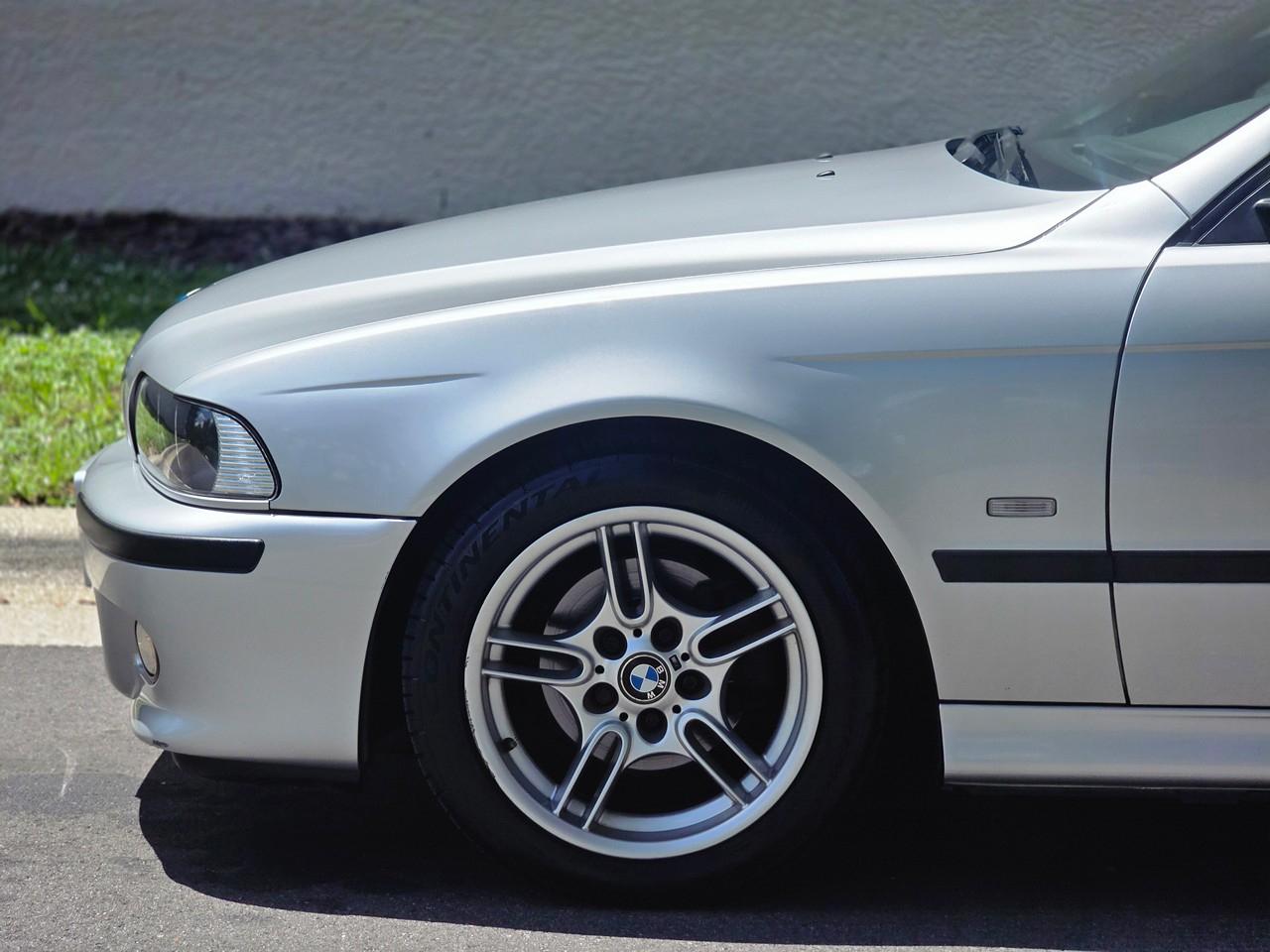 BMW 525i  2001