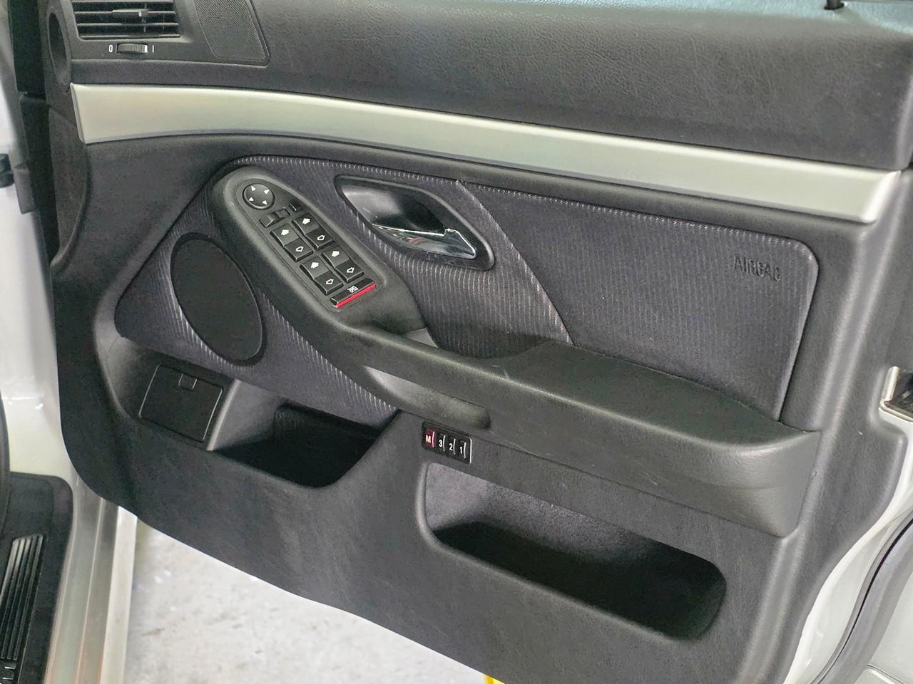 BMW 525i  2001