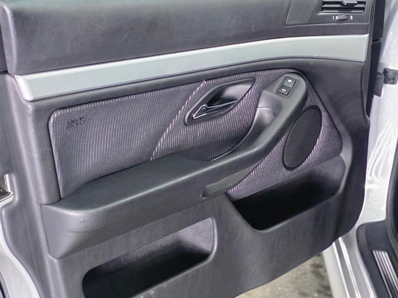 BMW 525i  2001