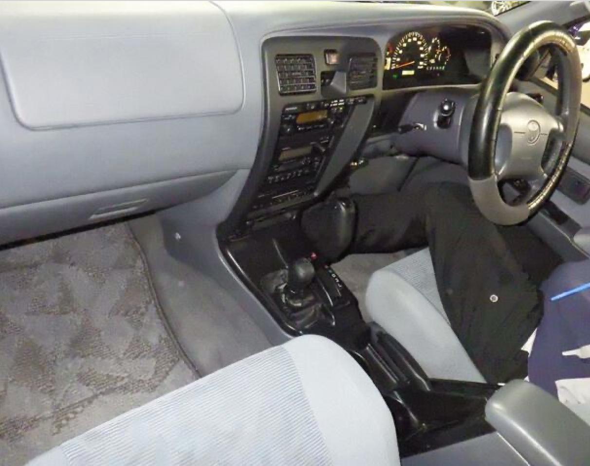 Toyota Hilux Surf  1999
