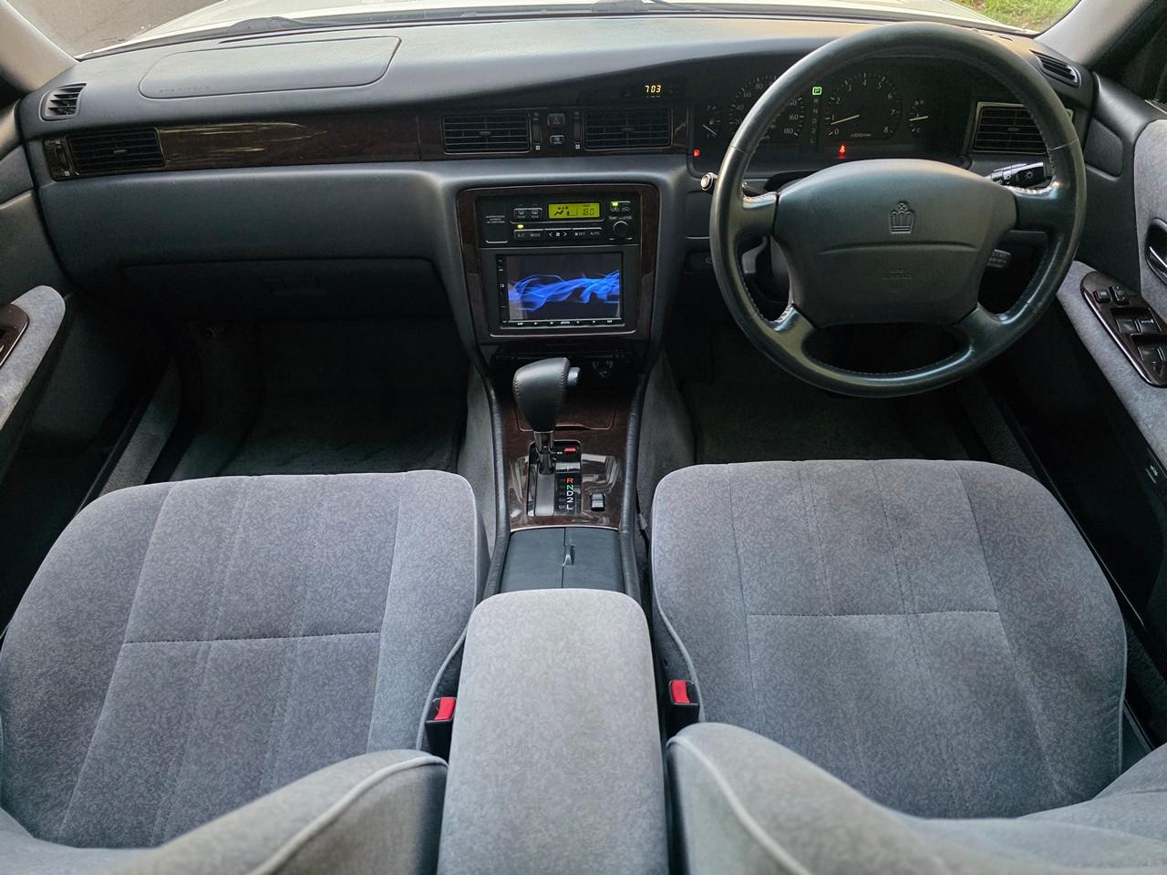 Toyota Crown  1996