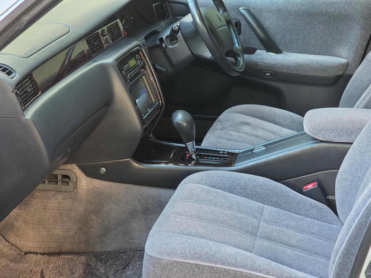 Toyota Crown  1996