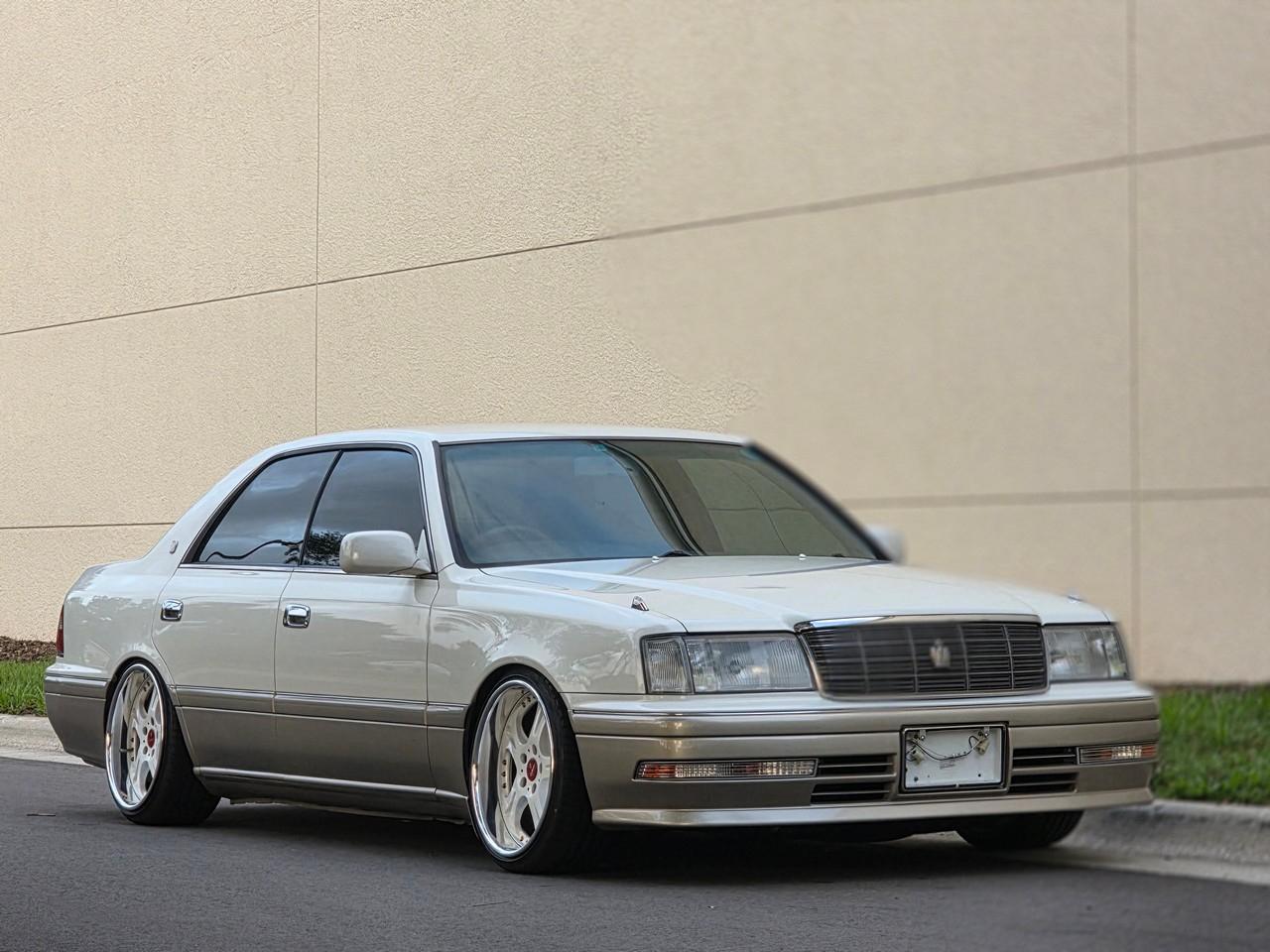 Toyota Crown  1996