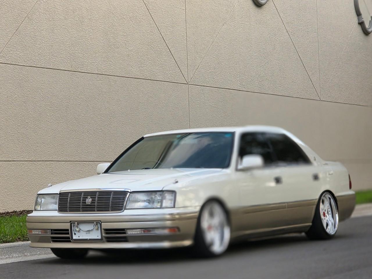 Toyota Crown  1996