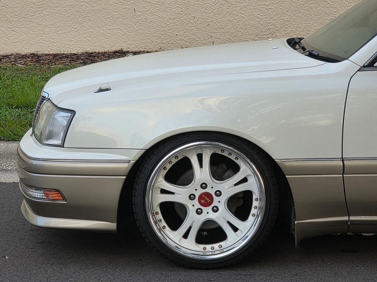 Toyota Crown  1996