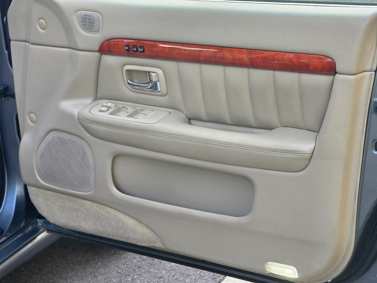 Toyota Origin  2000