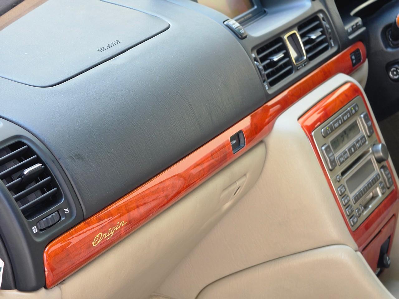 Toyota Origin  2000