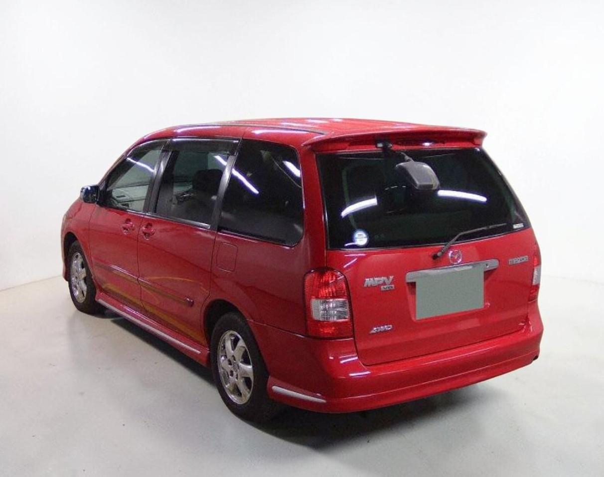 Mazda MPV  2001