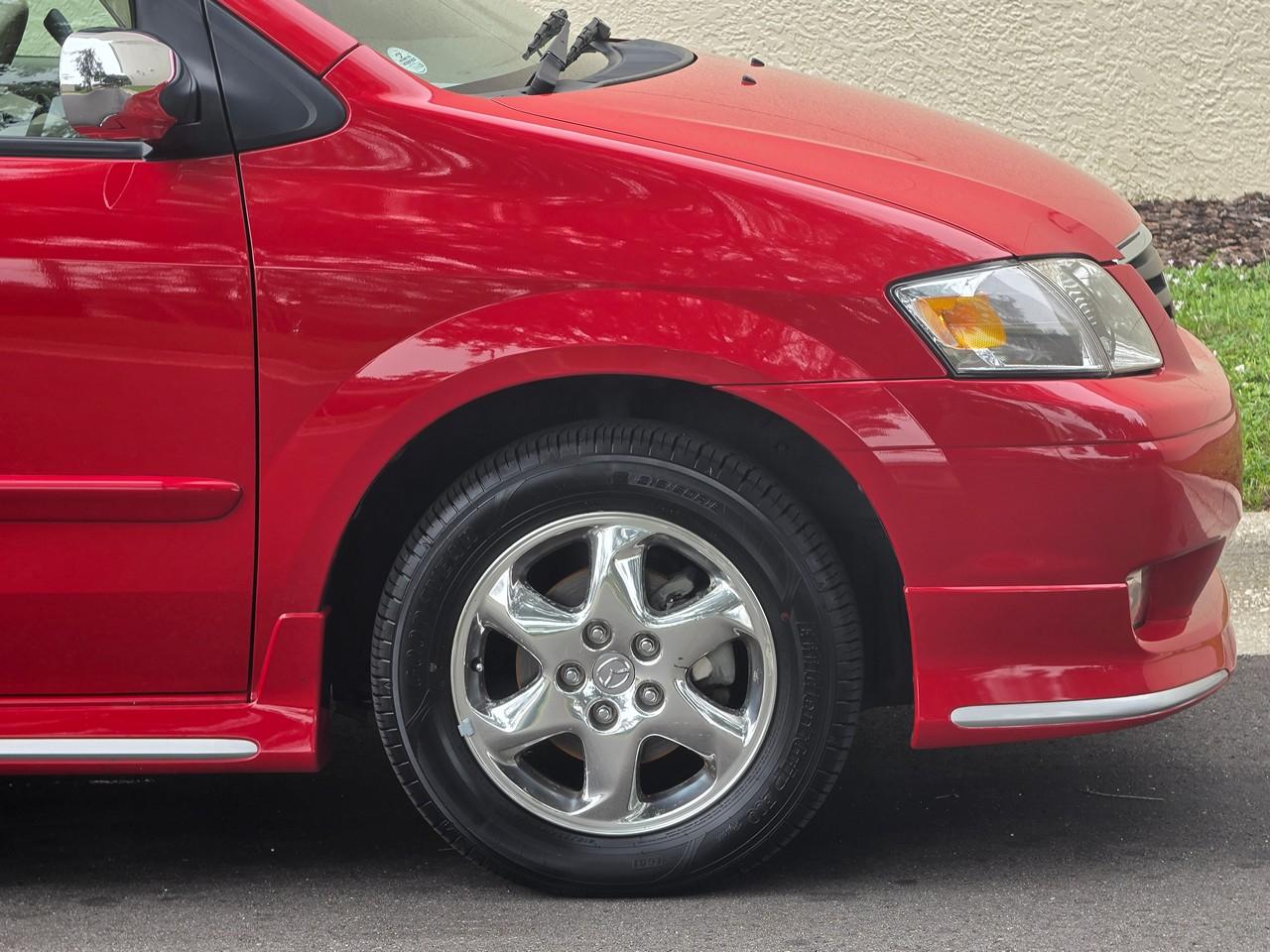 Mazda MPV  2001