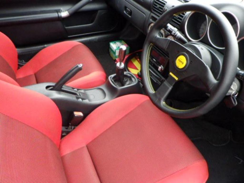Toyota MR2 Spyder  1999