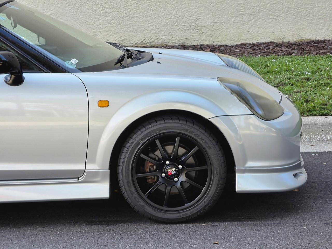 Toyota MR2 Spyder  1999