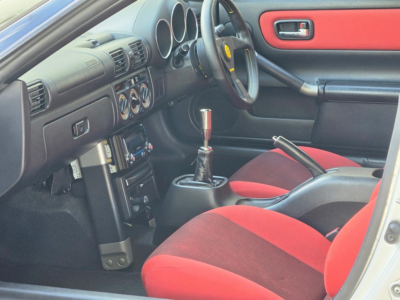 Toyota MR2 Spyder  1999