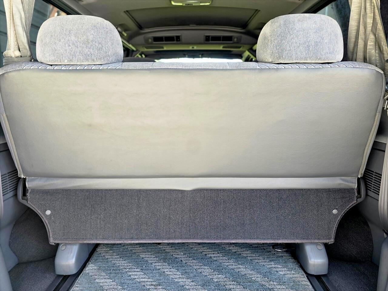 Toyota Granvia  1996