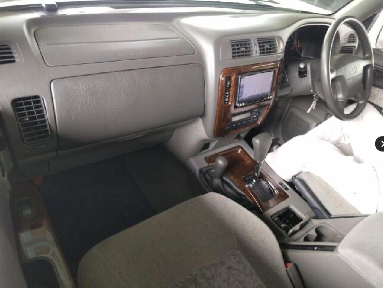 Nissan Safari  2000