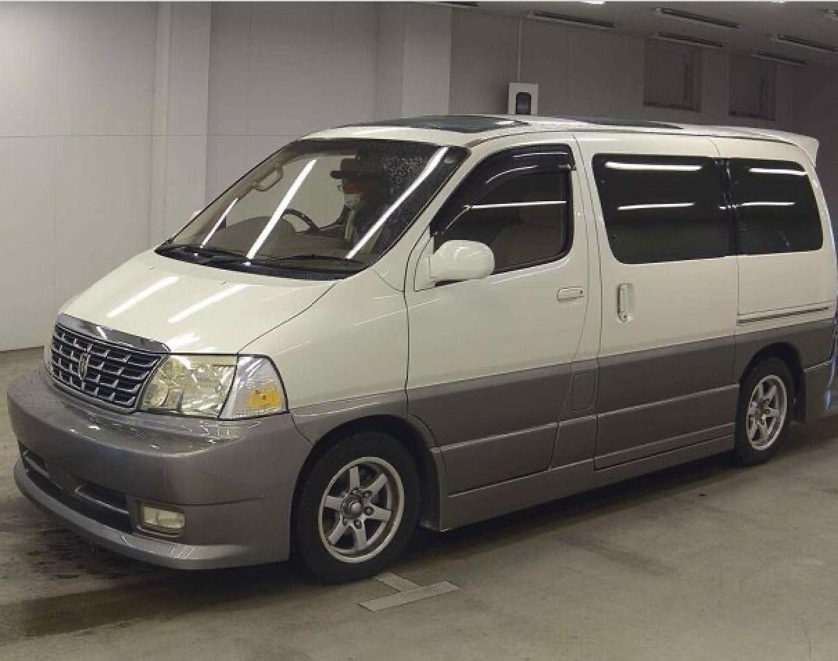 Toyota Grand Hiace  2000