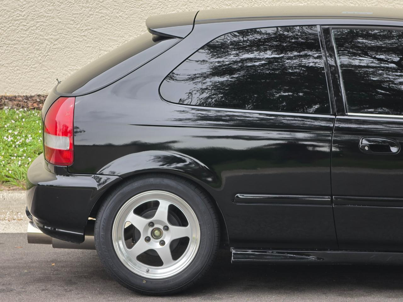 Honda Civic Hatchback  1998