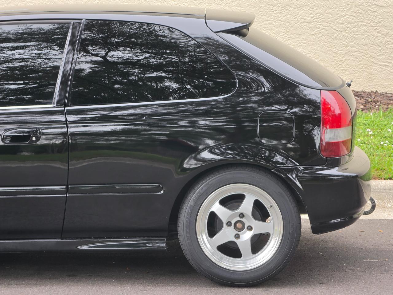 Honda Civic Hatchback  1998