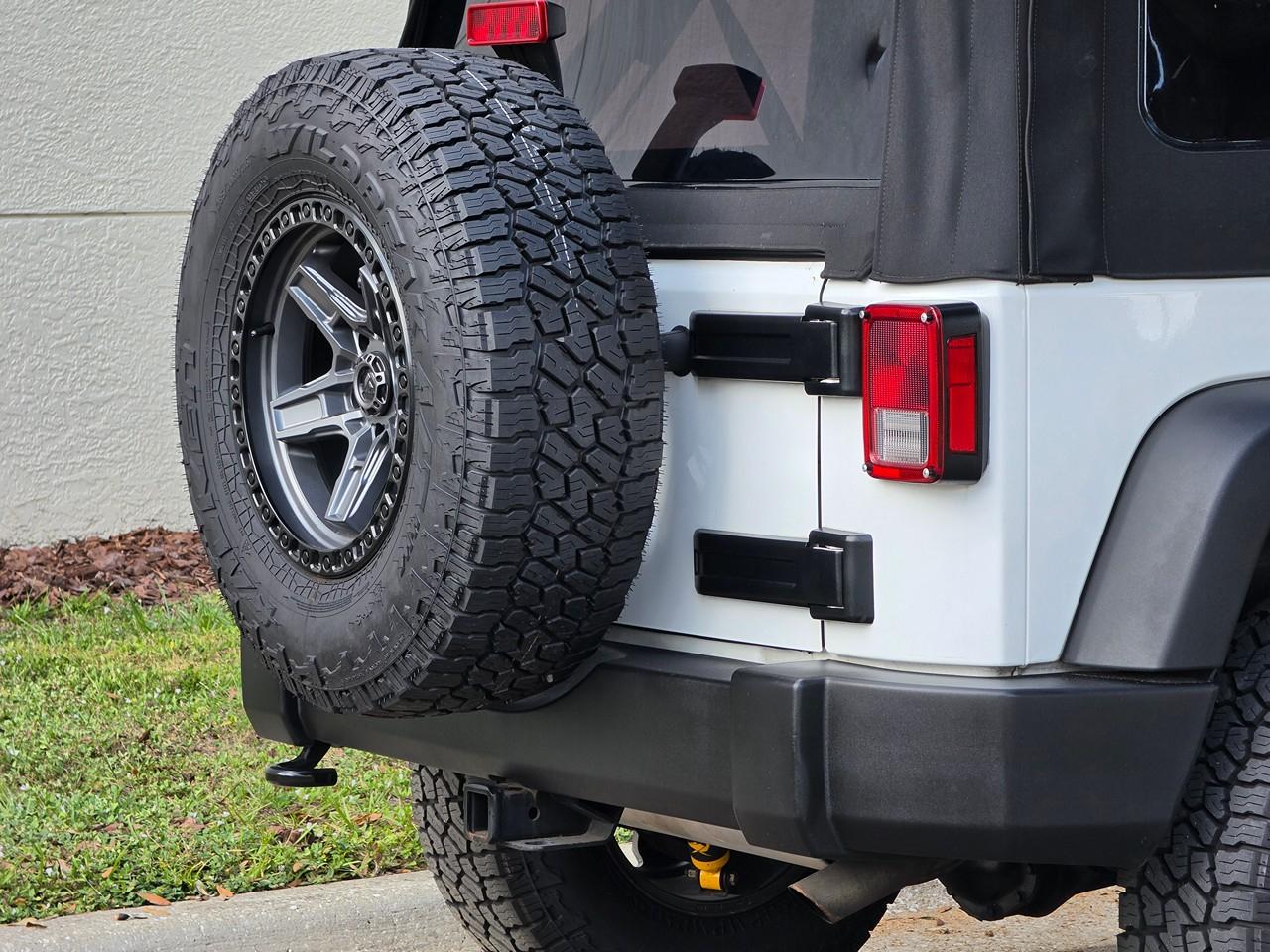 Jeep Wrangler Unlimited Sport 4WD 2015